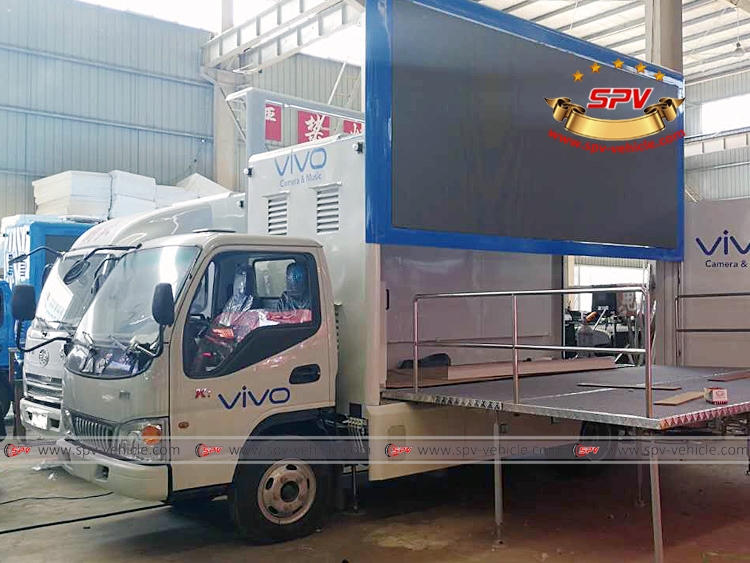 Advertising LED Truck JAC - Lifting Board